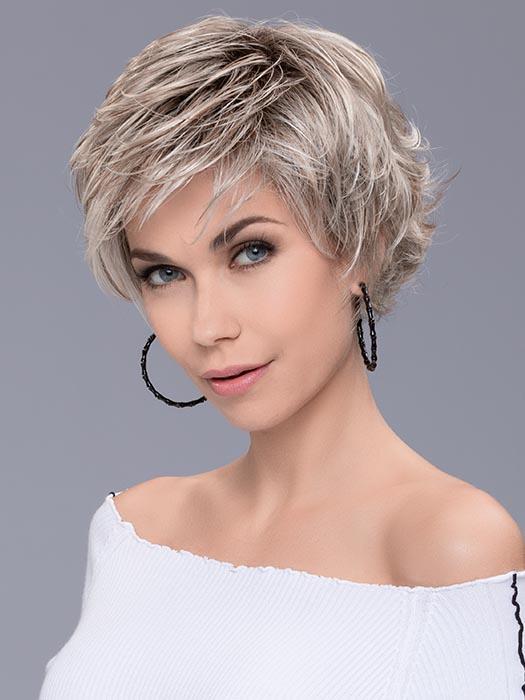 🌟Layered Flippy Lace Front Wig  (Average)